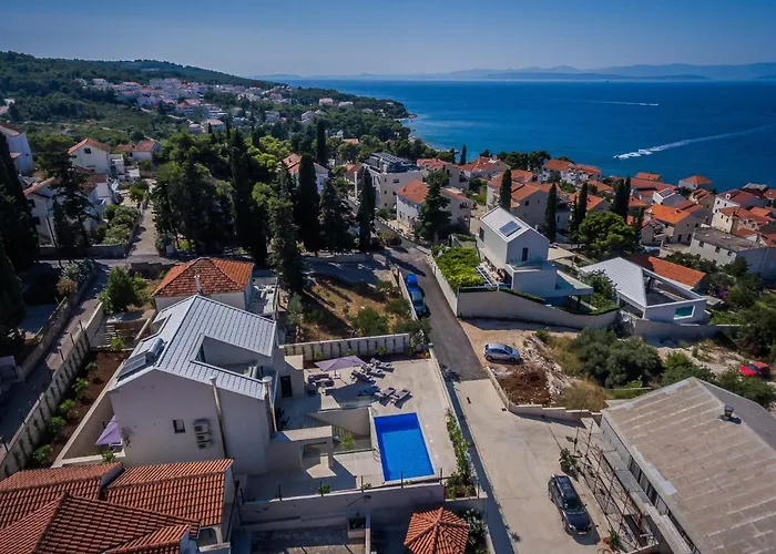 Luxury T&t - - Island Of Brac Sutivan