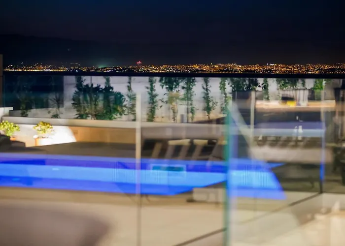 Luxury T&t - - Island Of Brac Villa