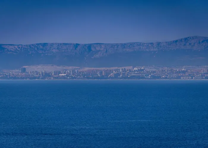 Luxury T&t - - Island Of Brac