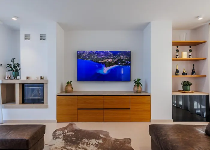 Luxury T&t - - Island Of Brac Villa